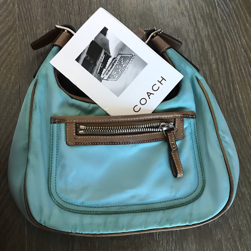 Authentic Coach Sea-foam shoulder purse